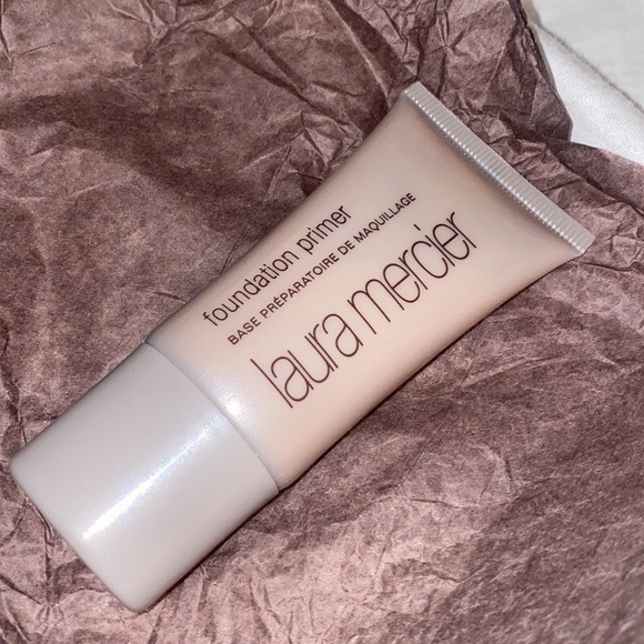 Laura Mercier Makeup Value Set - Picture 5 of 6